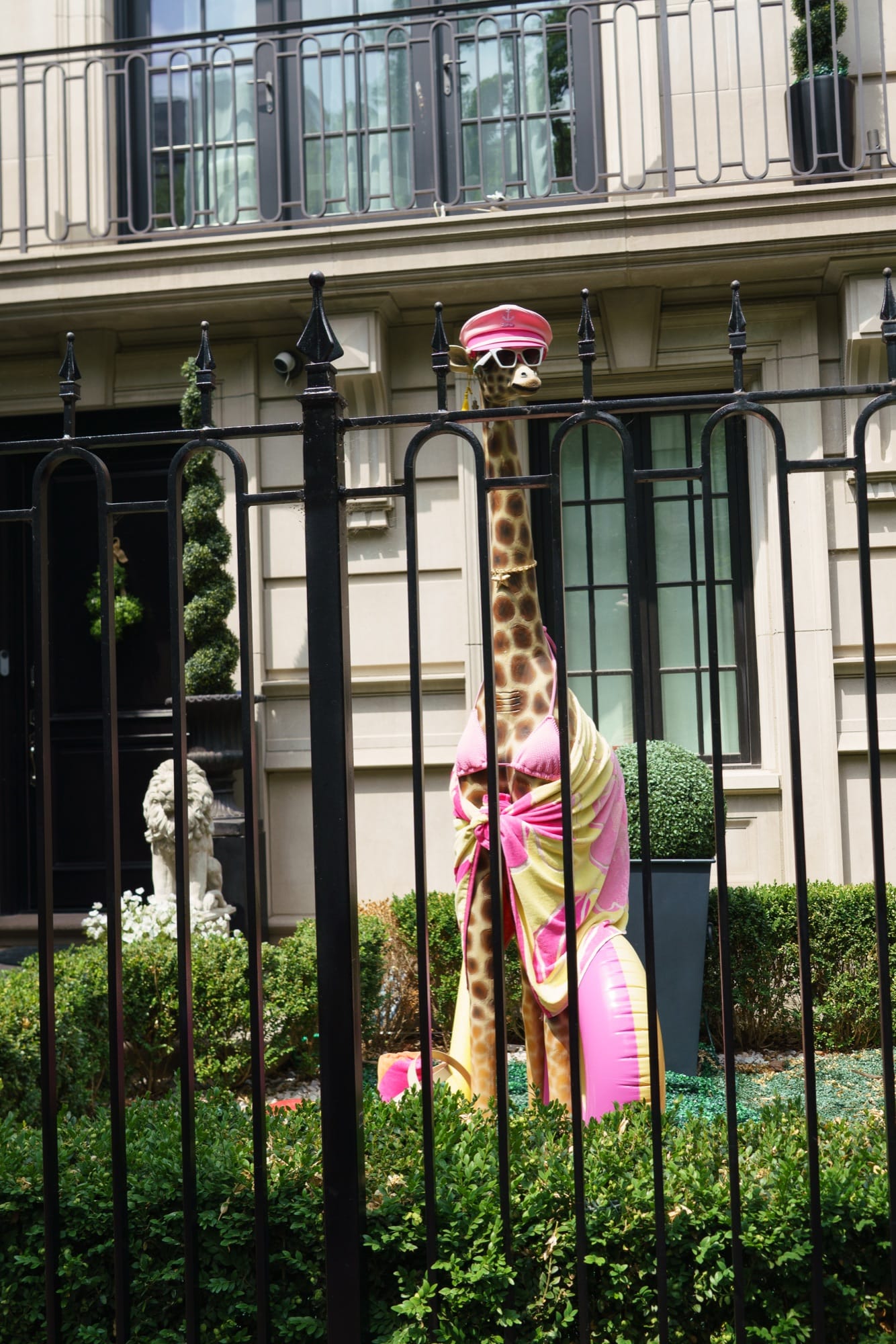 Decorated giraffe dressed for the beach
